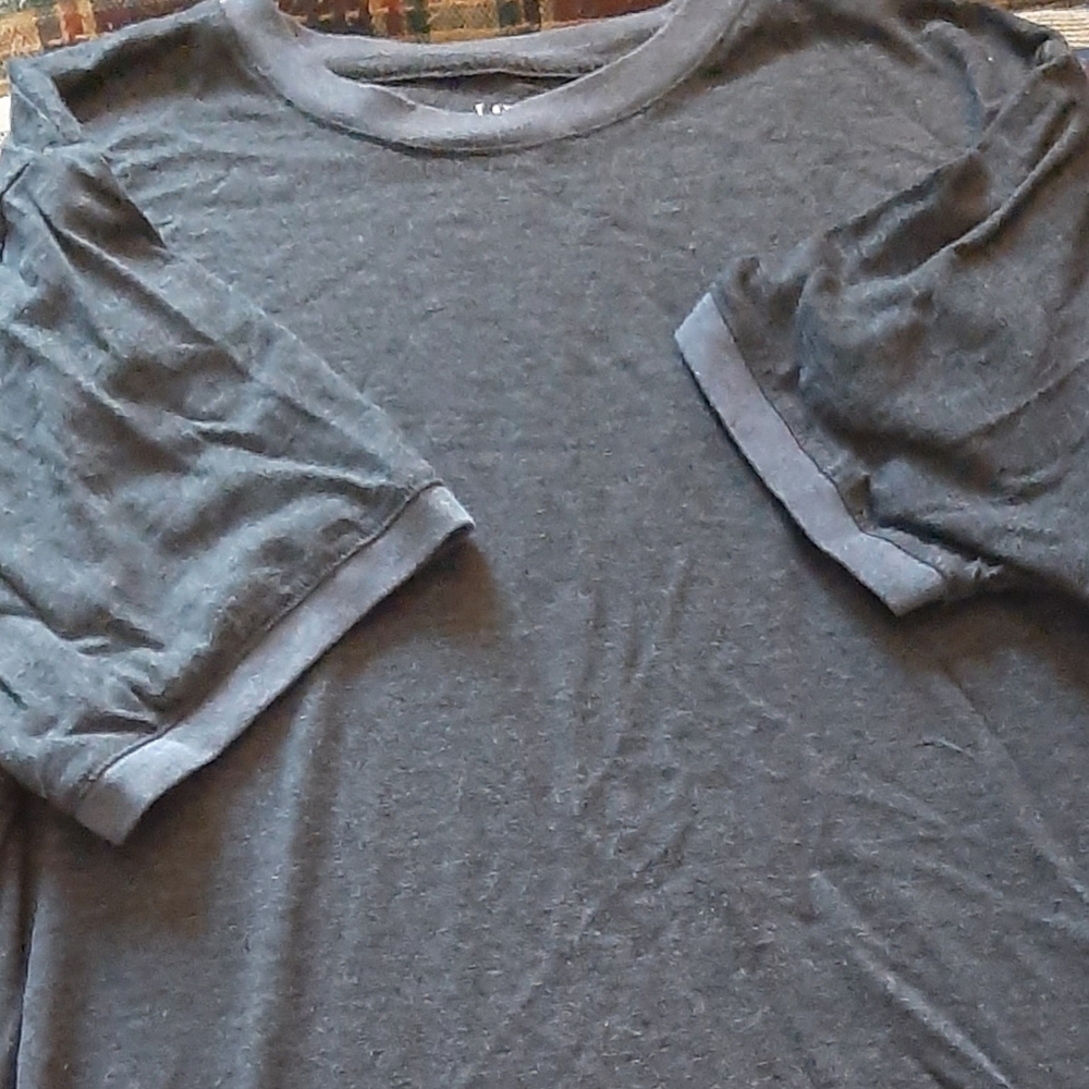 George T-shirt